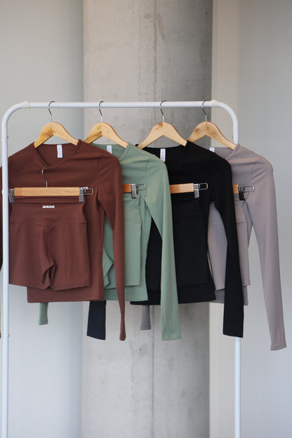 ONYX Long Sleeve Top