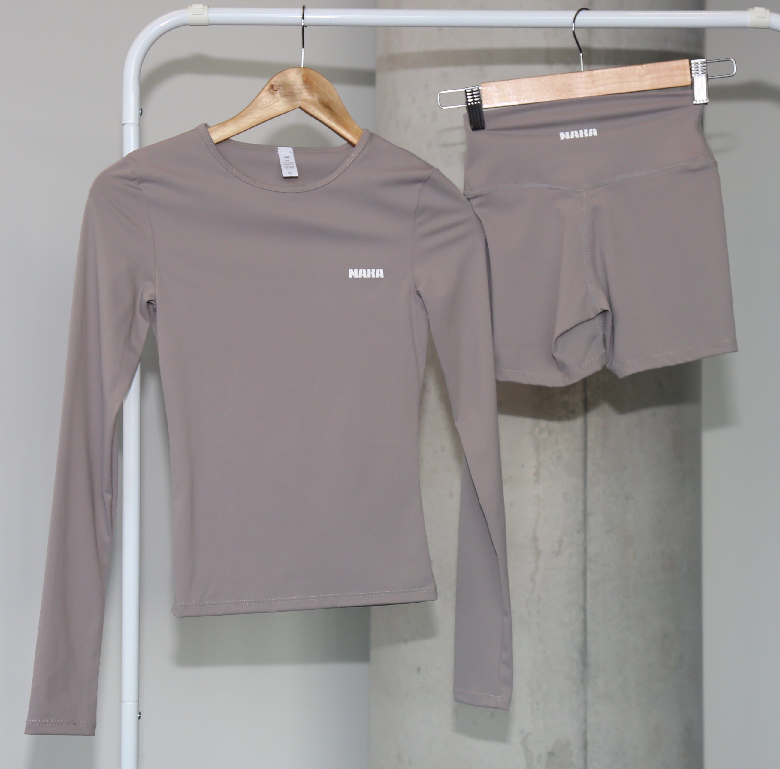 ONYX Long Sleeve Top – Naka